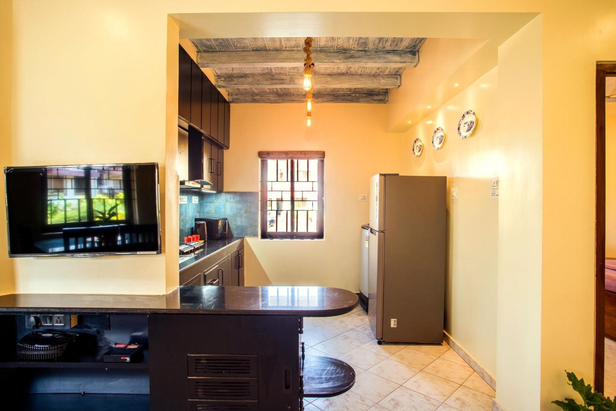 'Golden Sea Pearl' 1 Bhk Beach Apartment Бенаулим Екстериор снимка