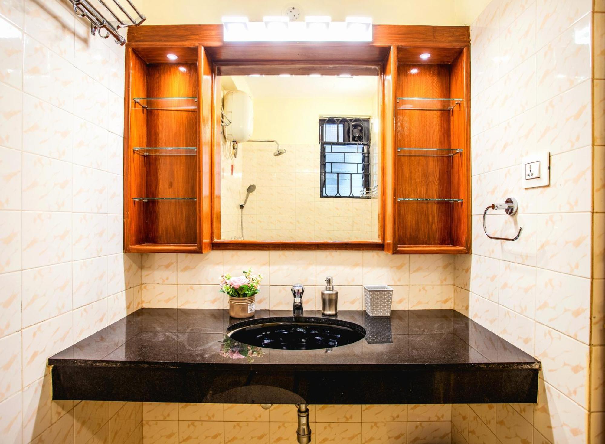 'Golden Sea Pearl' 1 Bhk Beach Apartment Бенаулим Екстериор снимка